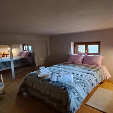 Alina's House Apartamento Arachova